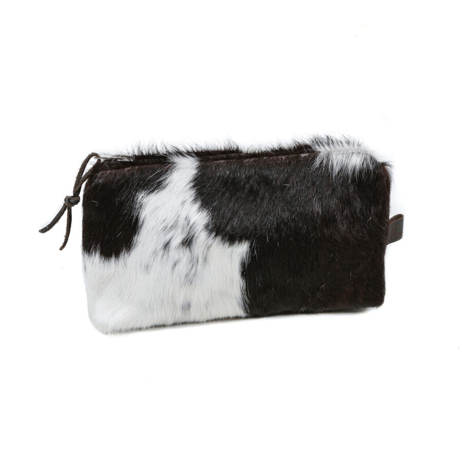cowhide purse, make-up bag, cosmetic bag, handmade, artisan made, cowhide cosmetic bag, slow fashion, ethical fashion, sustainable style, christmas gifts, presents, leather bag